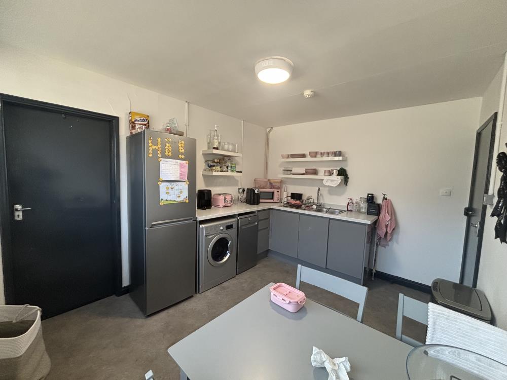 To Rent: 154 Arundel Street, Sheffield S1 4RE